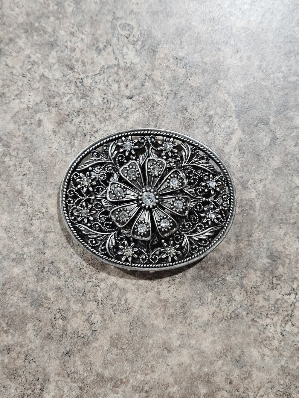 Vintage Floral Rhinestone Silver Tone Belt Buckle